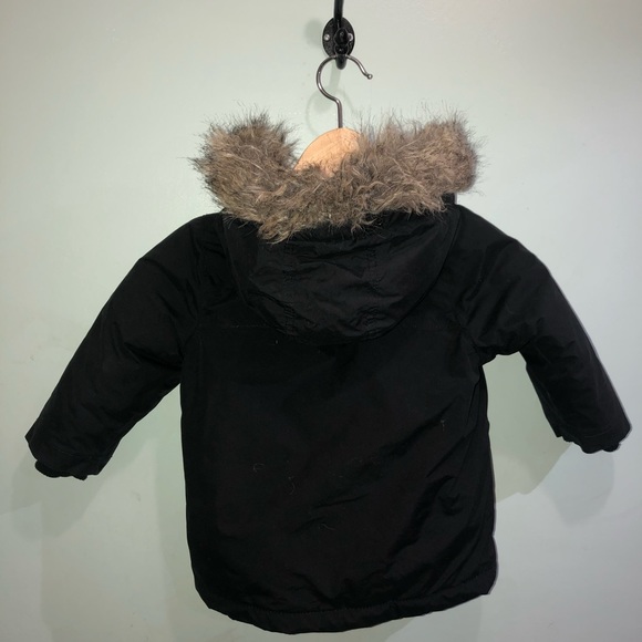 Black fur hood jacket - Picture 3 of 6